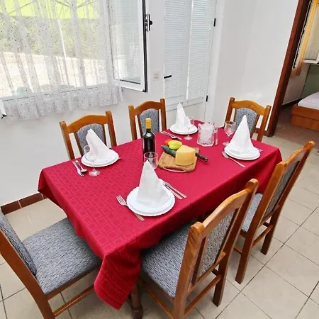Apartamento Neven *